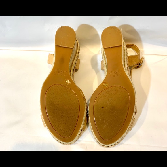 Alex Marie Women’s Wedge Sandal - Picture 6 of 6